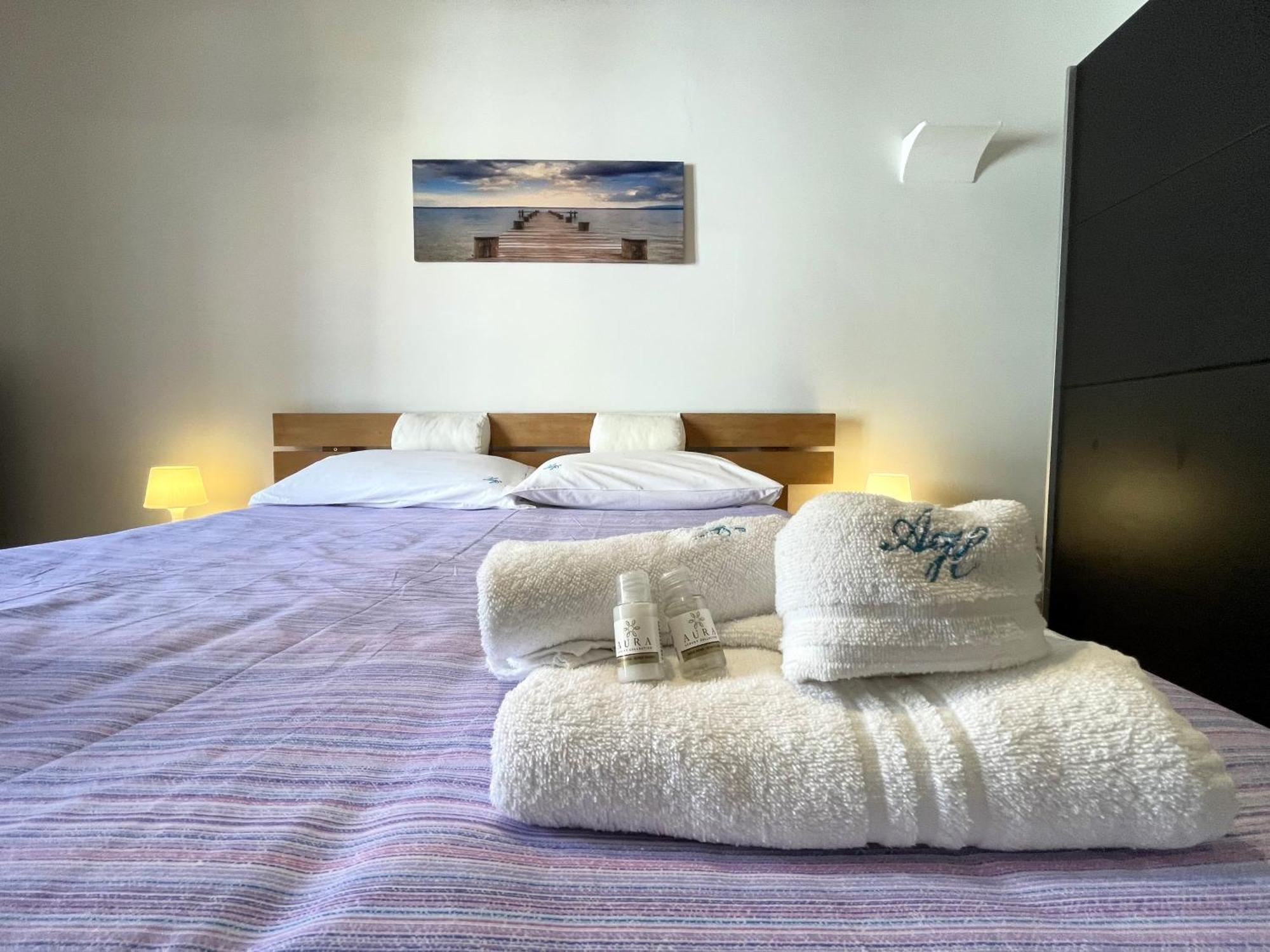 2 Apartments - Akragas Home 1 & 2 On Via Atenea City Center With View Agrigento Exteriér fotografie